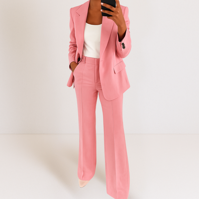 Elise - prestigious suit