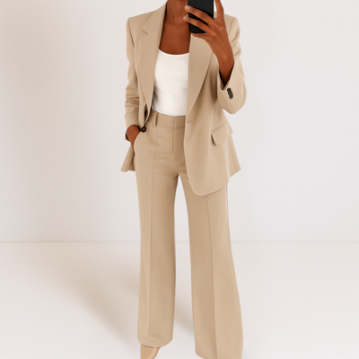 Elise - prestigious suit