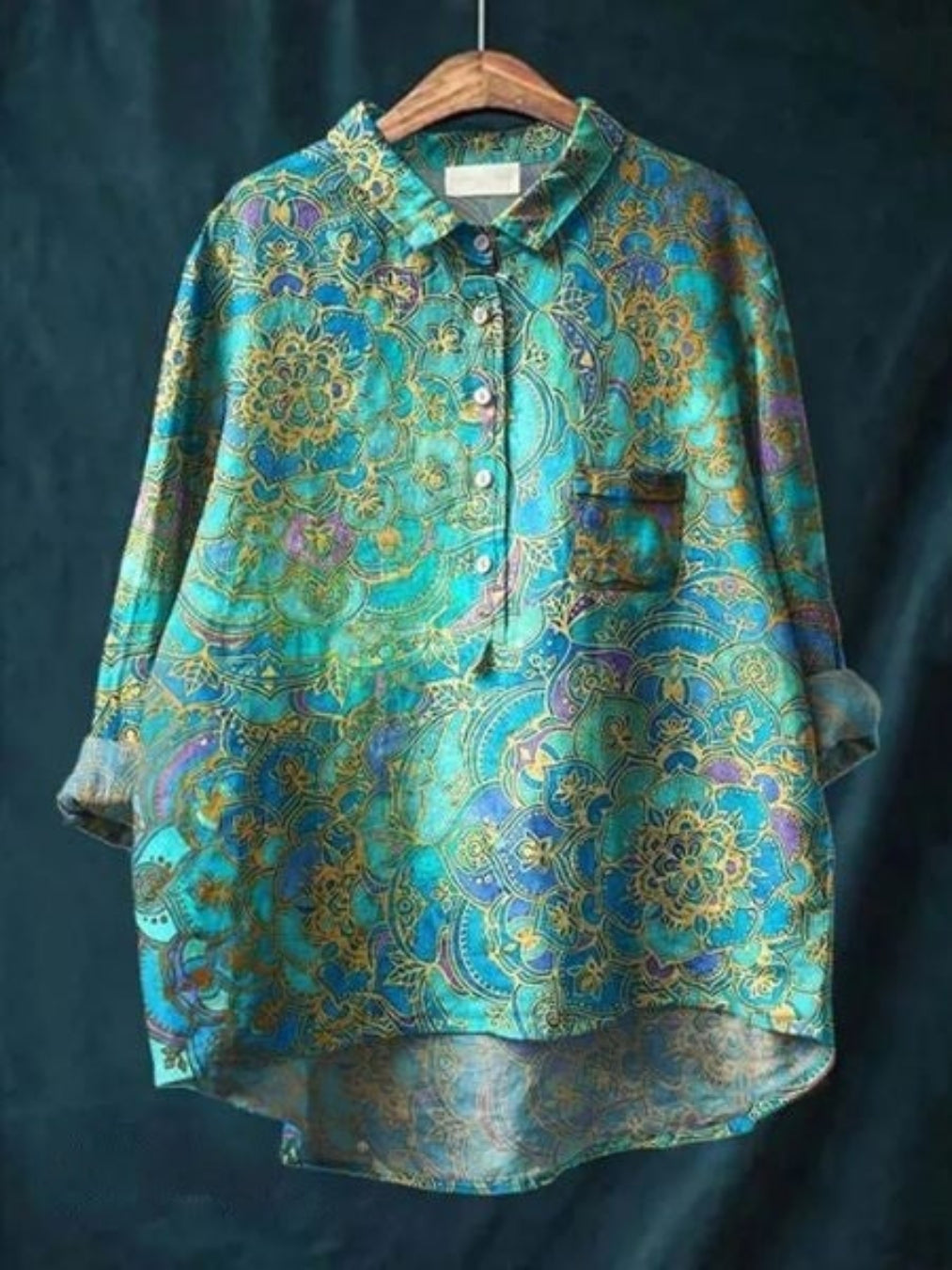 Sofia | Elegant blouse with floral print