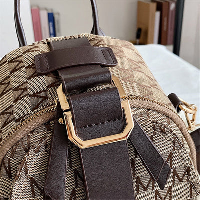 Phoebe - Stylish backpack with geometric pattern