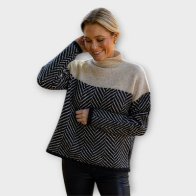 Maeve - Soft cashmere turtleneck sweater