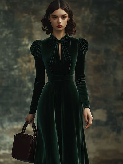 Juliette – Velvet Maxi Dress with Stand-Up Collar and Bow Detail