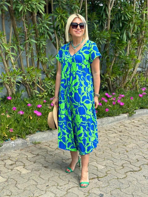 Mila - Elegant Floral Dress