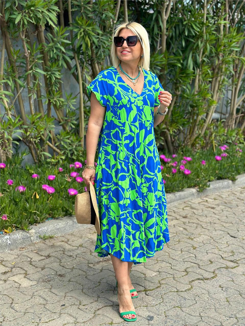 Mila - Elegant Floral Dress